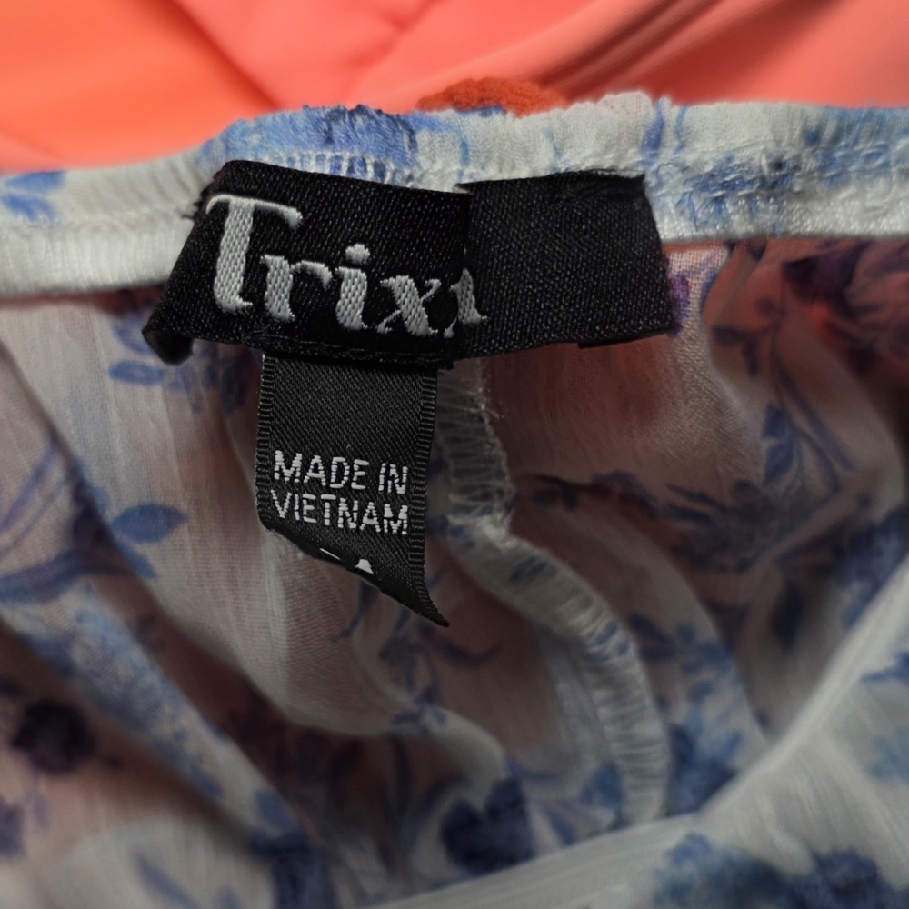 Trixxi Blue and White Floral Mini Dress - Picture 4 of 4